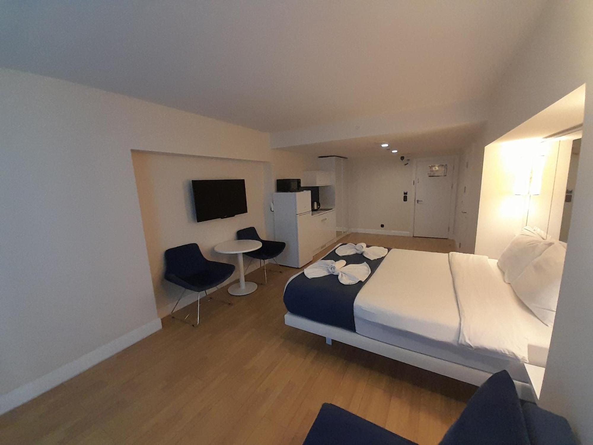 Smart Aparthotel Orbi City Batumi Exterior foto